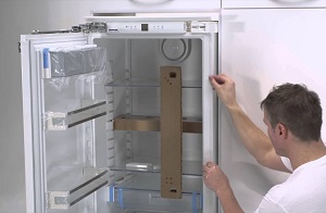 Установка встраиваемого холодильника в Чите